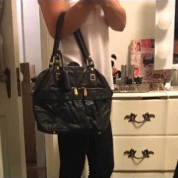 BCBGMAXAZARIA Shoulder Bag - Picture 2 of 5